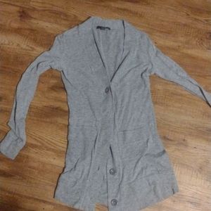 Twenty one small and gray